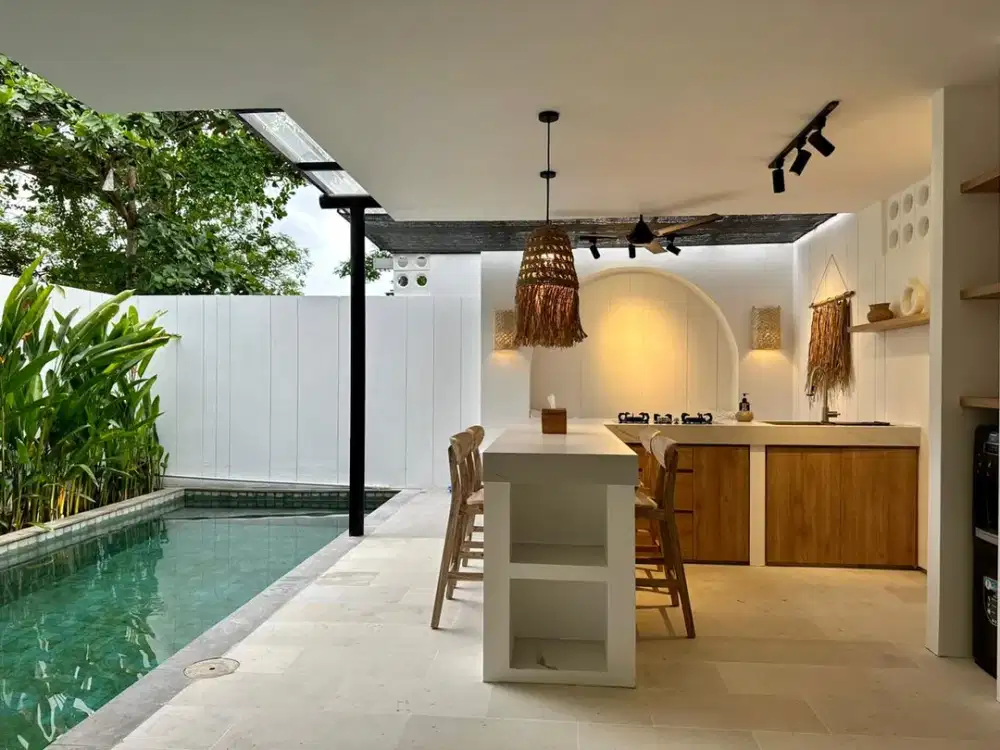 Fully renovated 2-Bedrooms Private Villa for rent or FREEHOLD in Nusa Dua - Bali
