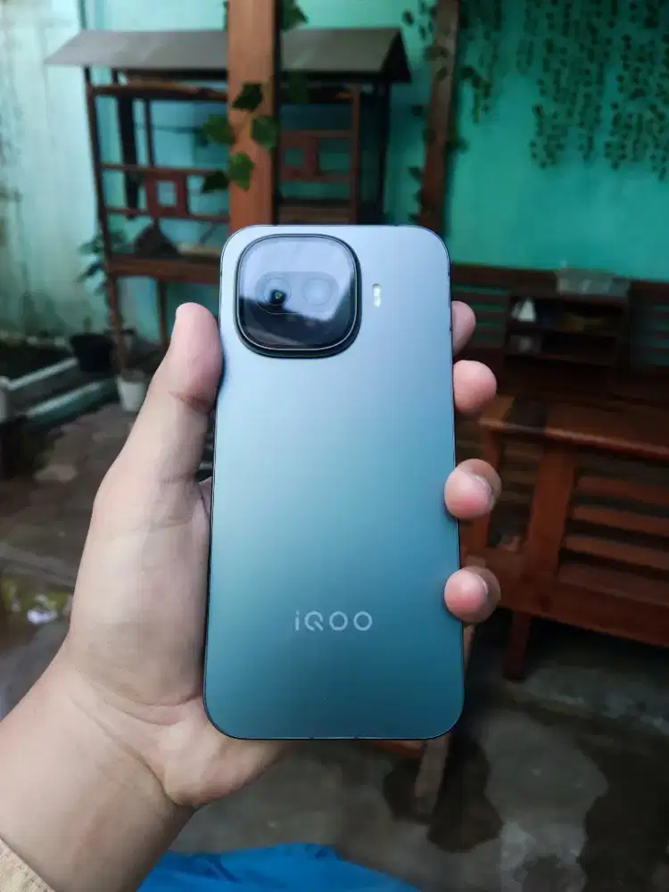 IQOO 15R BLACK 12/256