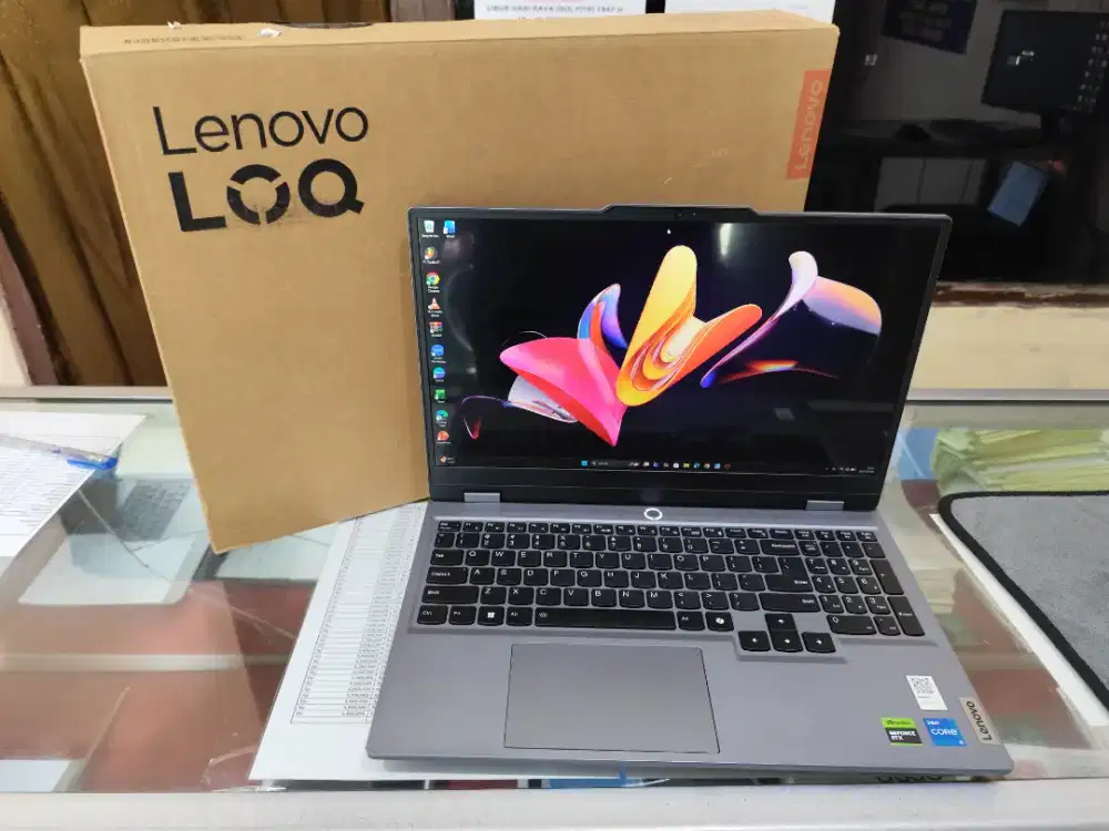 Lenovo loq 15iax9 Core i5 gen 12 Ram 12 GB