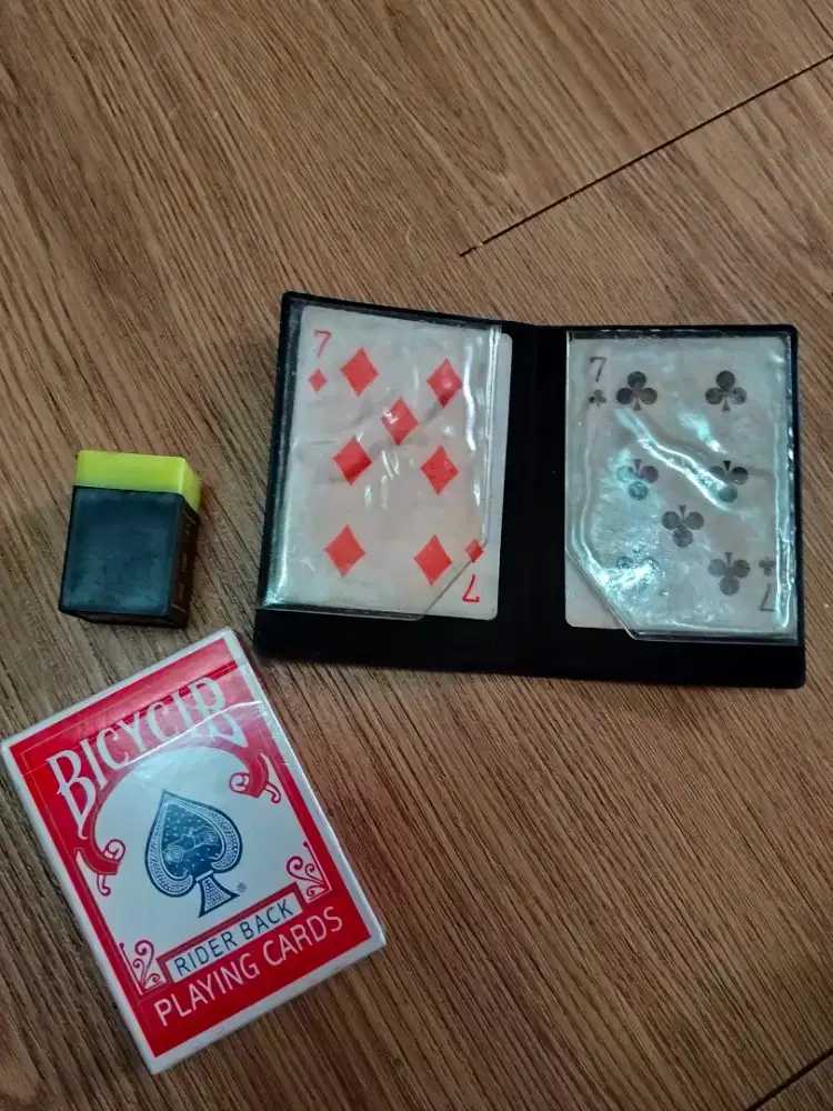 Aneka macam alat sulap