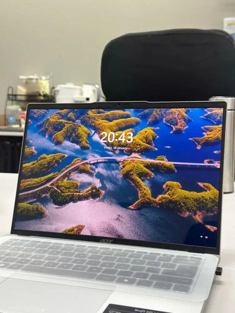 ACER Swift Go14 SFG 14 INTEL ULTRA 7 AI OLED LAPTOP 16GB LPDDR5X/512GB