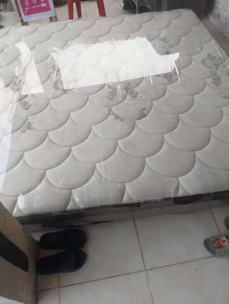 Kasur Comforta Superfit Neo Platinum size king 200 X 200