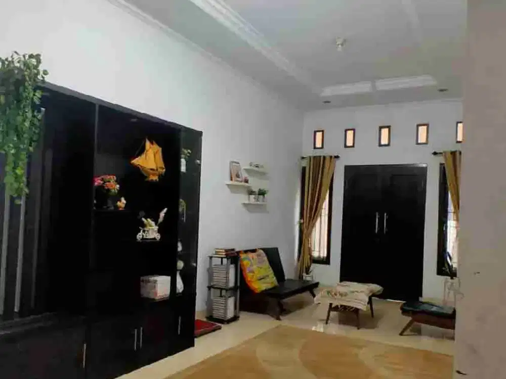 Di Jual  Cepat Rumah di Pasar Rebo Jakarta Timur