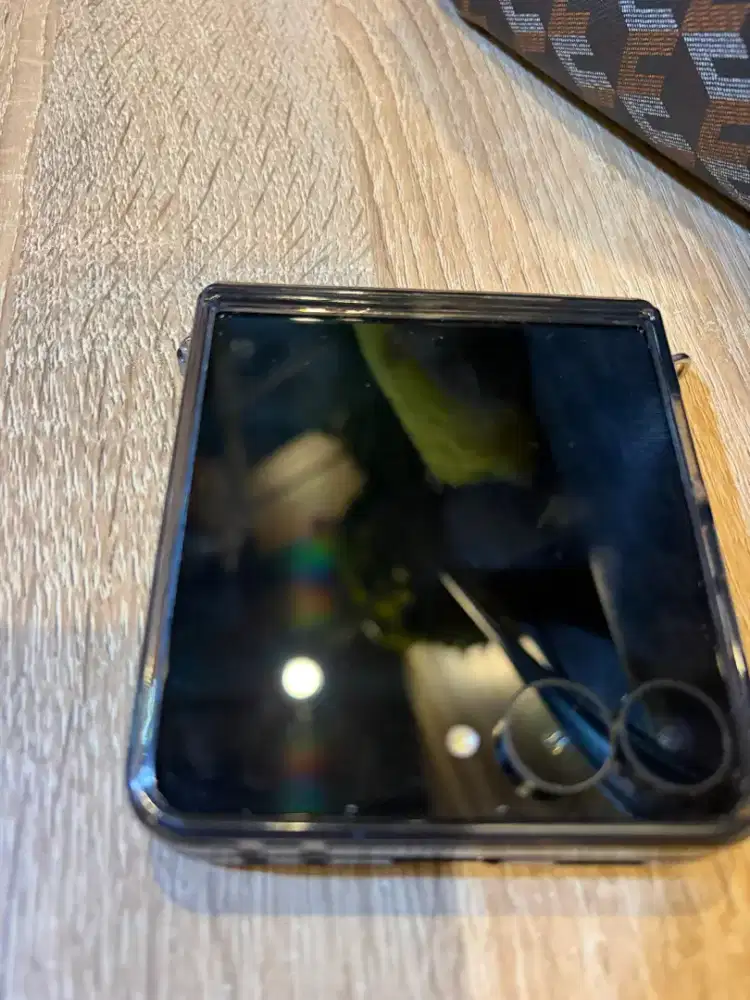 Samsung flip z7 black 256 gb