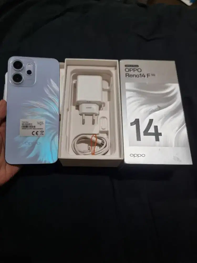 Jual hp LIKENEW oppo reno 14f 5g 12/256 istimewa bekas review saja