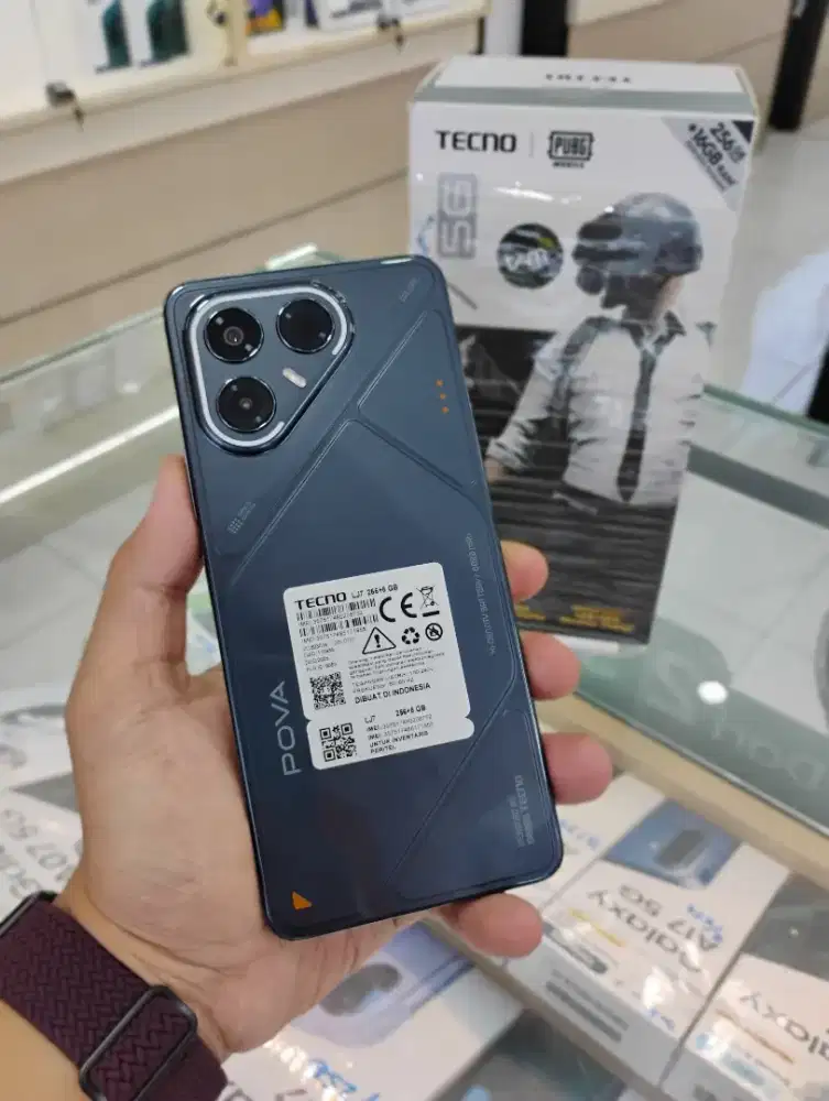 Tecno Pova 7 5G 8/256 Fullset Mulus