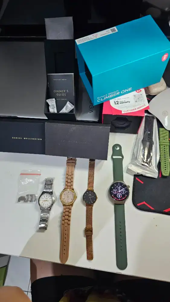 Jam tangan pria wanita Alba Oriflame DW Itel smartwatch