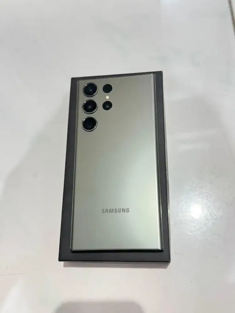 Samsung S23 Ultra 12/256 Green