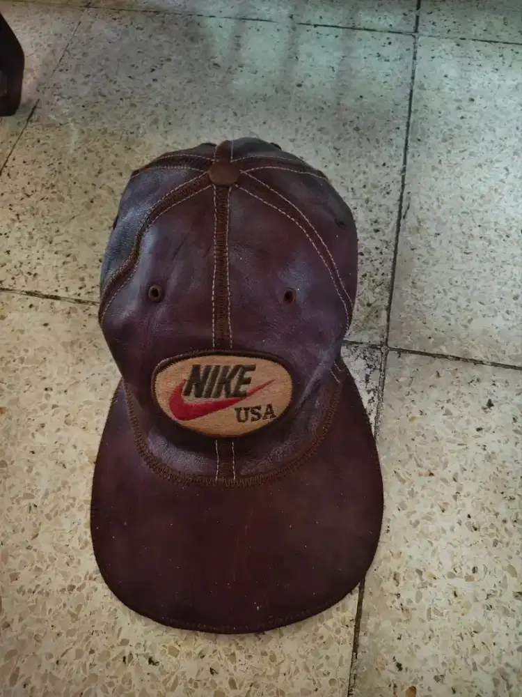 Topi Vintage Nike USA