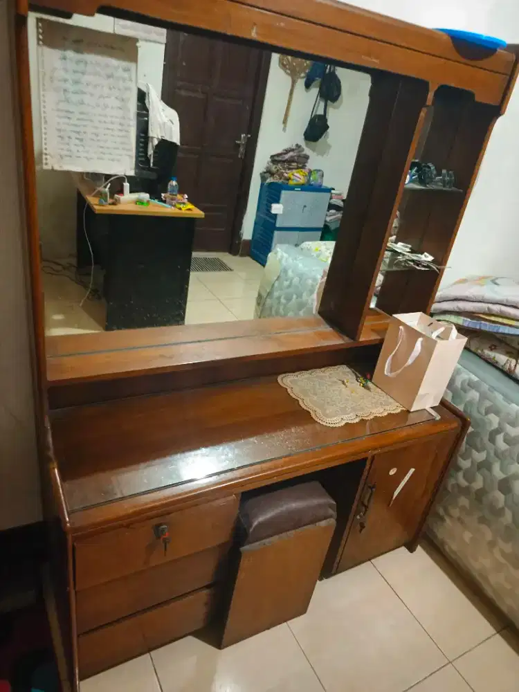 Meja rias asli kayu jati