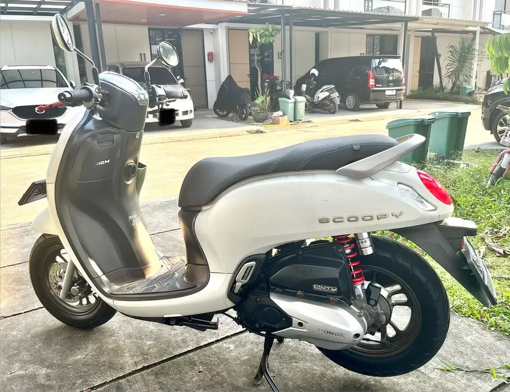 Scoopy Prestige Terbaik