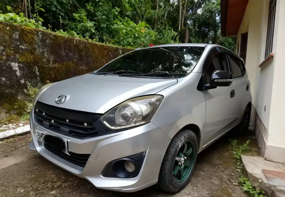 DAIHATSU AYLA 1,0 MT TAHUN 2020
