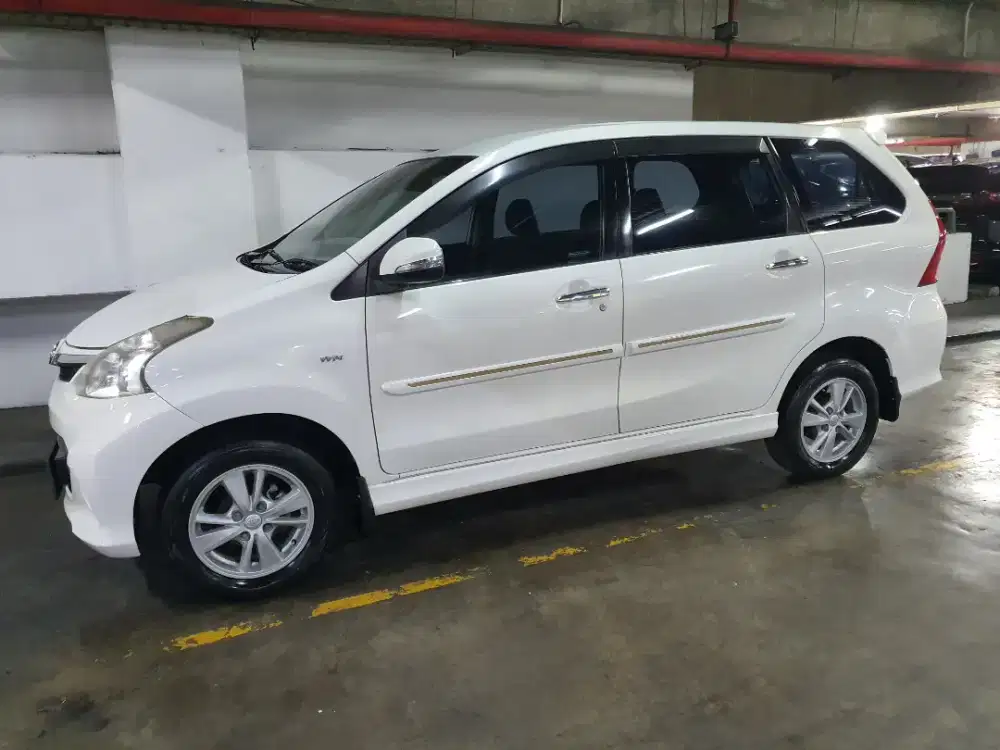 Avanza 1.5 Veloz 2012 matic