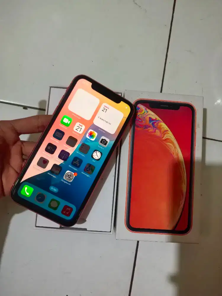 IPHONE XR CORAL ORANGE