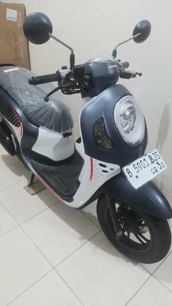 HONDA SCOOPY FASHION 2024 GRESS LIKE NEW