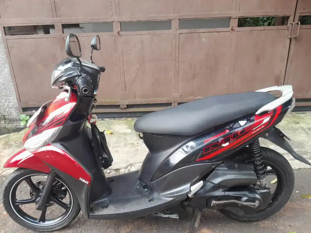 Asslkm..Dijual Yamaha MioJ Injection thn 2013 ss lengkap+Faktur