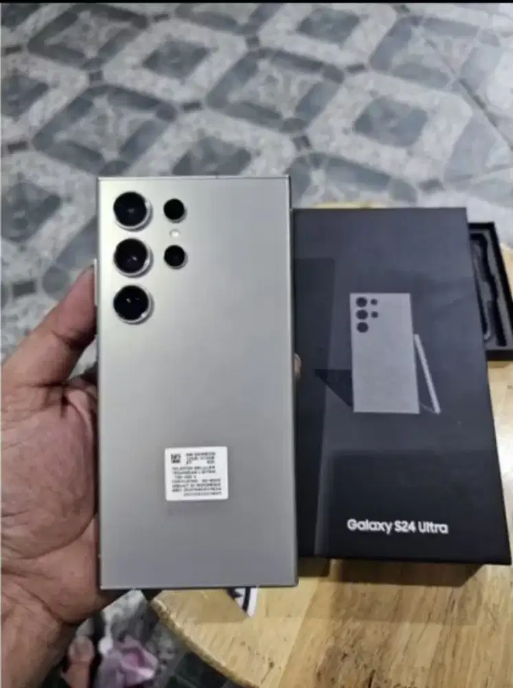 Samsung S24 Ultra 5G 12+256Gb