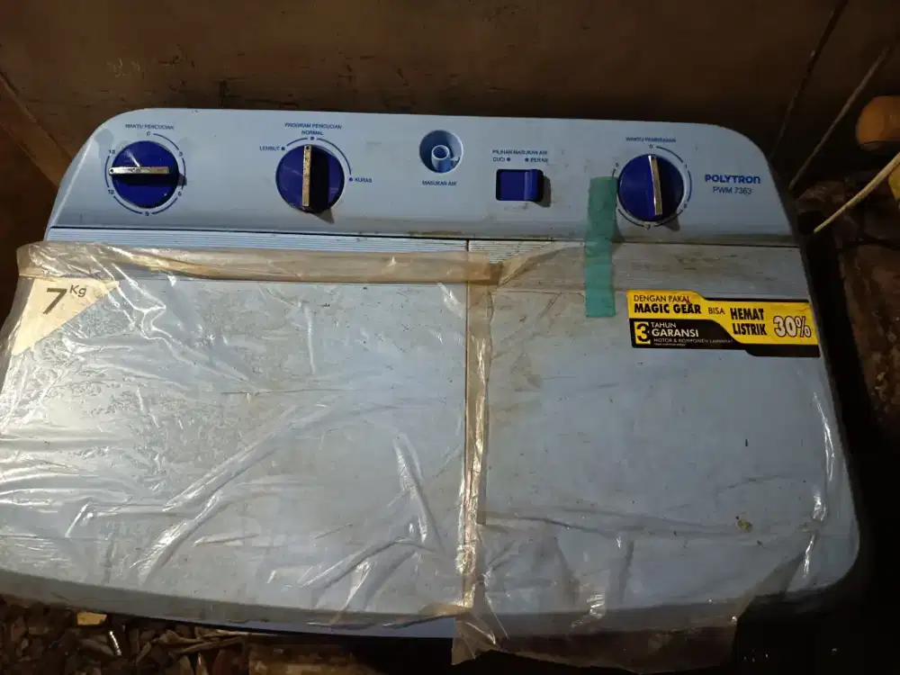 Mesin Cuci Polytron