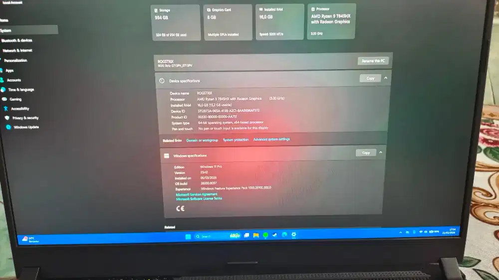 ​ ASUS ROG STRIX G17 G713PV AMD RYZEN 9 7845 RTX4060