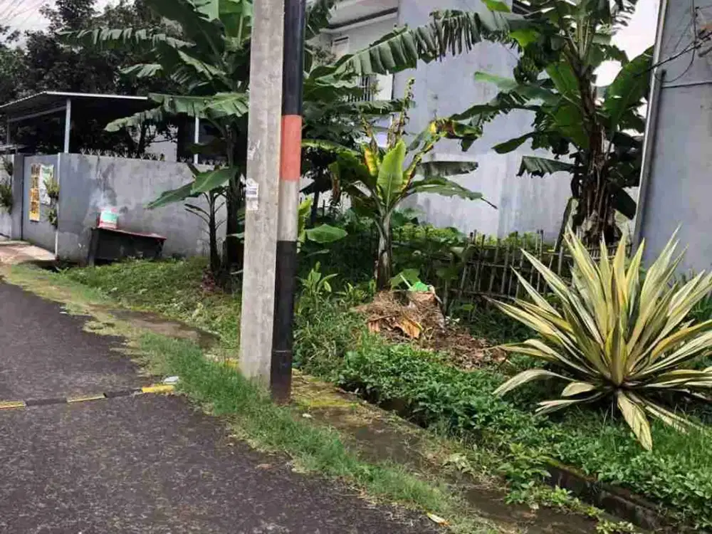 Dijual Kavling Luas Tanah 277 harga 1.05 Milyar hanya 600 meter ke Jl Arcamanik Endah