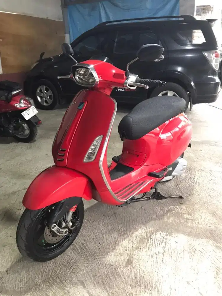 Vespa Sprint 3Vie Red