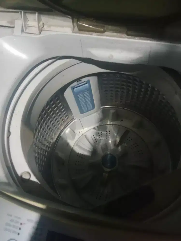 Mesin cuci 1 tabung 8kg manual