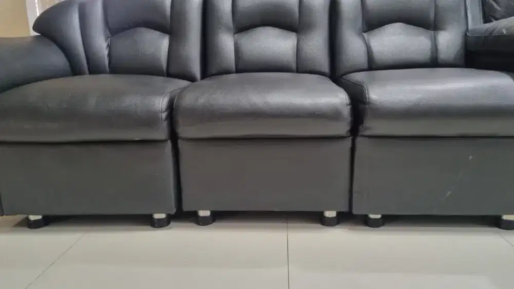 Sofa kulit 6 seater
