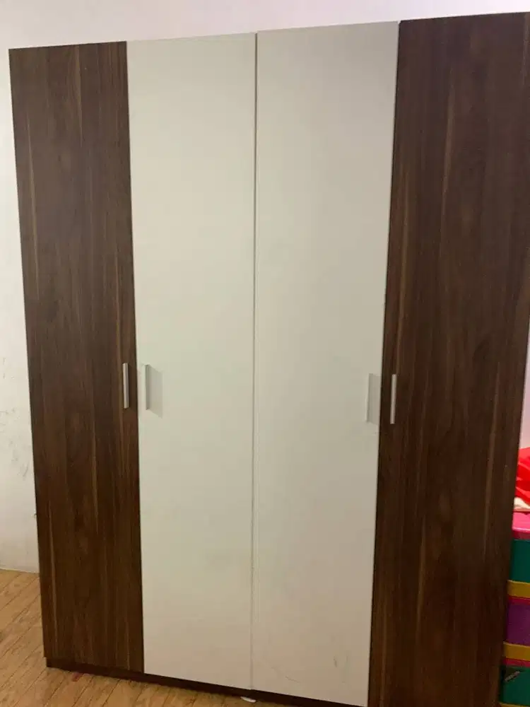 INFORMA LEMARI 4 PINTU KNOCK DWON