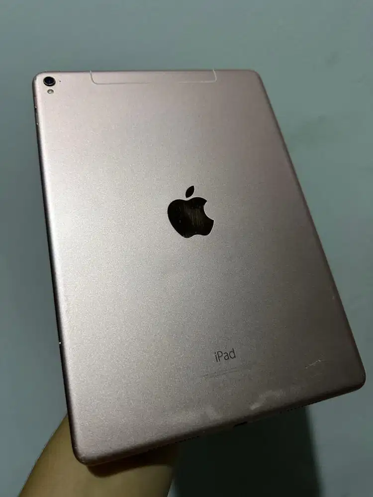 Ipad pro 9.7 256gb celluler+wifi spek mantap