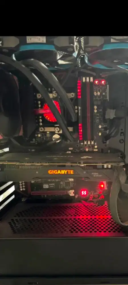PC Gaming i5 6600k + GTX 1070 MURAH