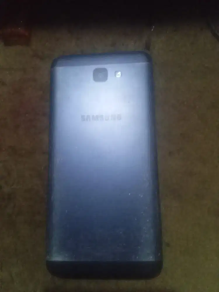 SAMSUNG J5 PRIME