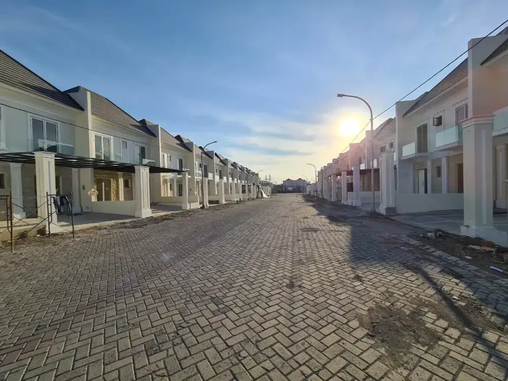 Disewakan Cepat! Rumah 2Lt Greenland Menganti, Lokasi Strategis Citraland