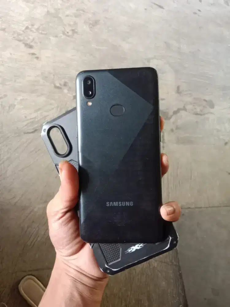 Samsung a10s  ram 2 32