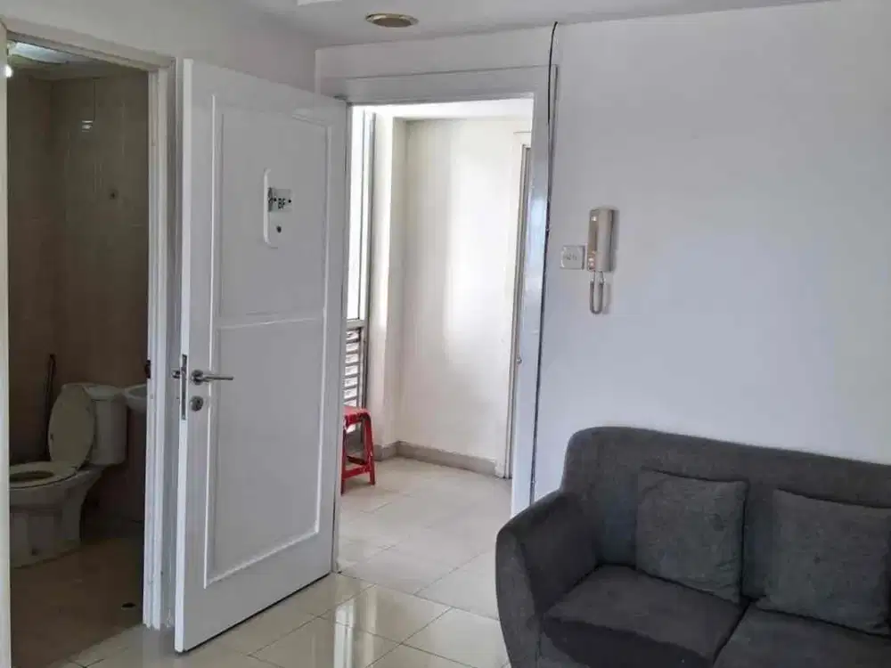 Disewakan Apartemen Green Lake Lantai Rendah Furnish View Danau Sunter Jakarta Utara