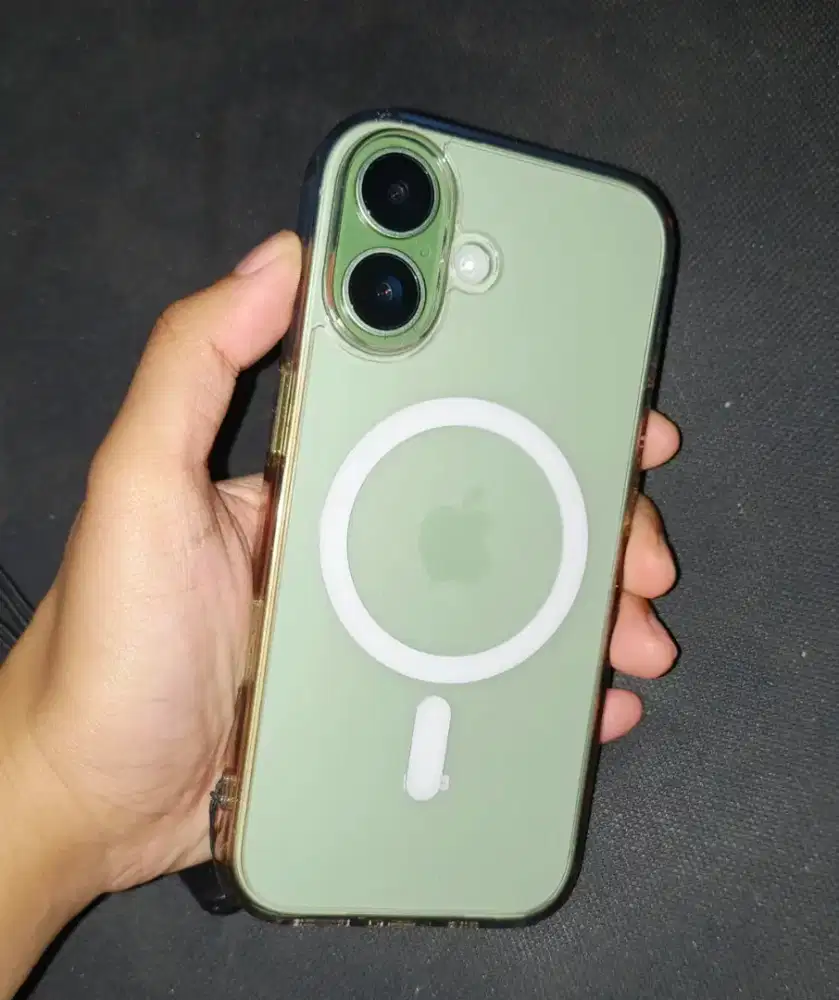 Iphone 17 sage like new mau TT