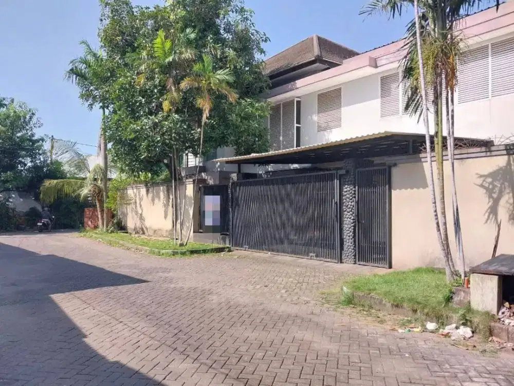 Dijual Cepat Rumah Mewah Tenggilis Permai – Dekat Ubaya, Murah!