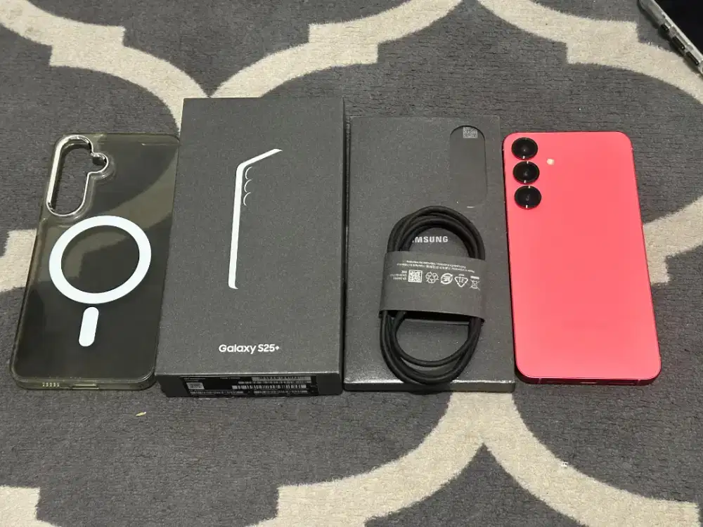 Samsung S25 plus 12/512