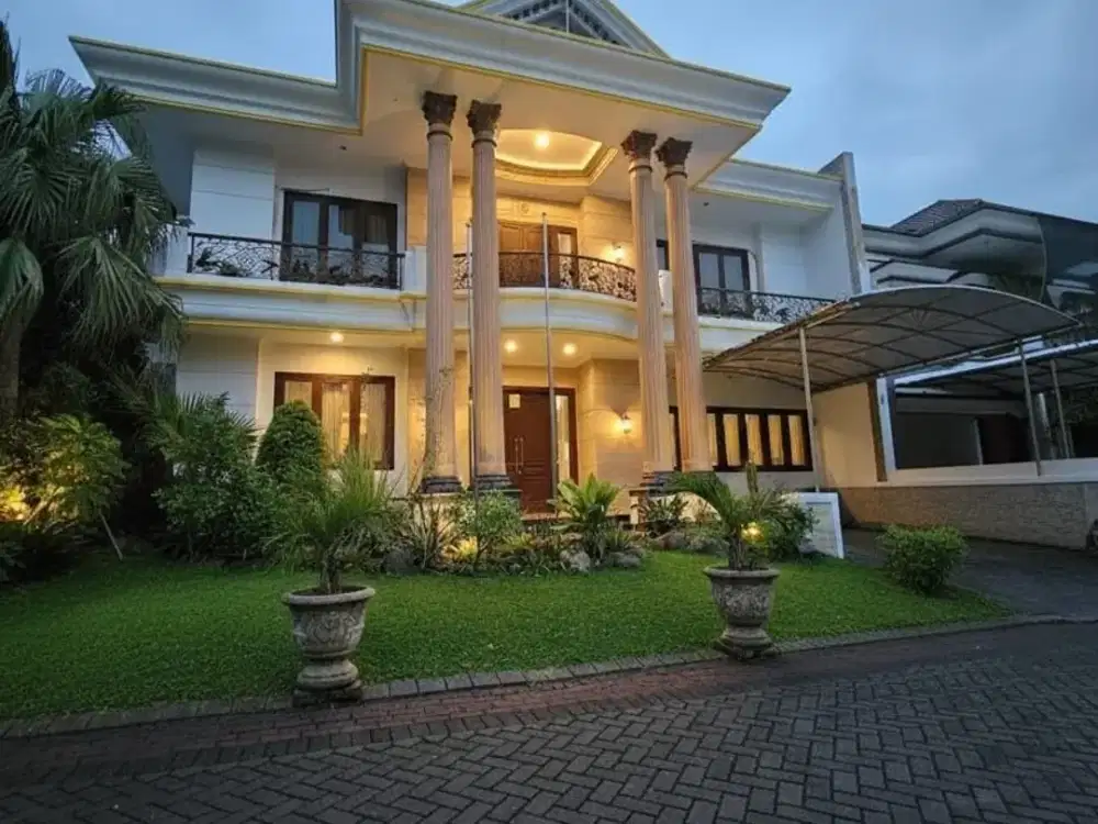 Dijual Rumah Mewah Pakuwon Indah Vila Bukit Regency