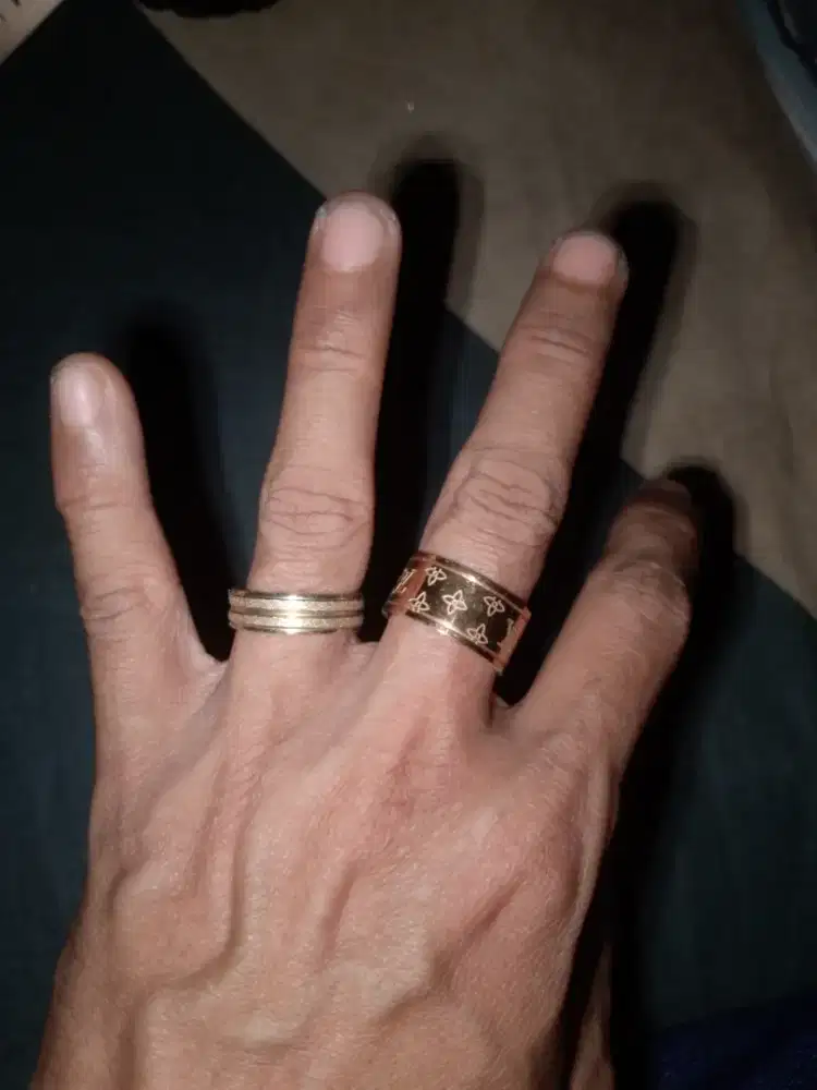 Di jual 2 buah cincin