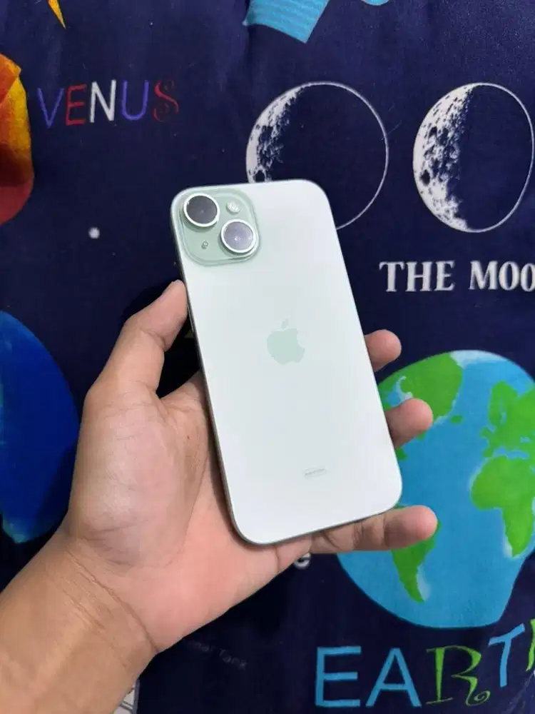 iPhone 15 128Gb iBox