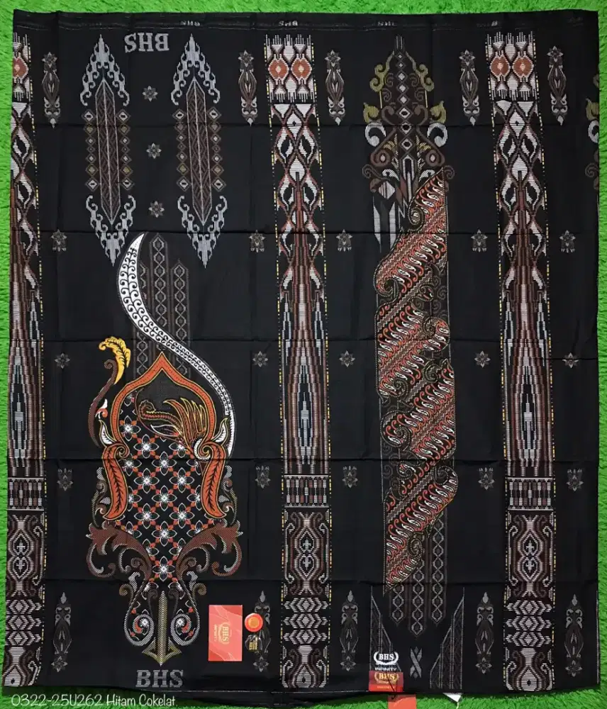 Sarung BHS Infinity V32 Gold Motif SNB SJ Warna Hitam Cokelat