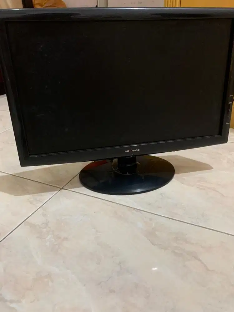 TFT LCD MONITOR ADVANCE