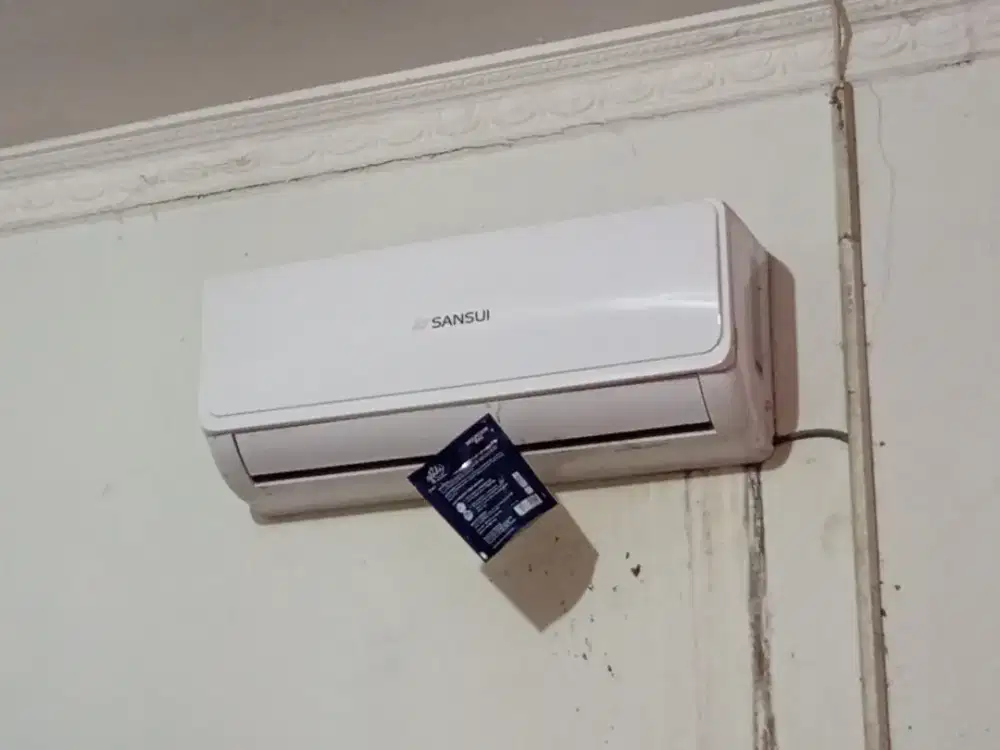 Servis AC cuci AC si freon AC bongkar pasang AC