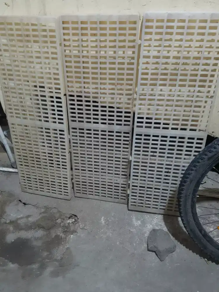 Palet Kandang ( 90 x 30 cm )