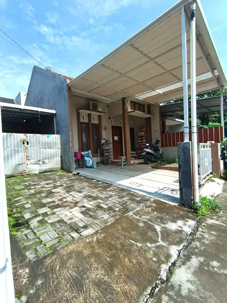 Rumah Luas di Purwomartani dekat Candi Sambisari