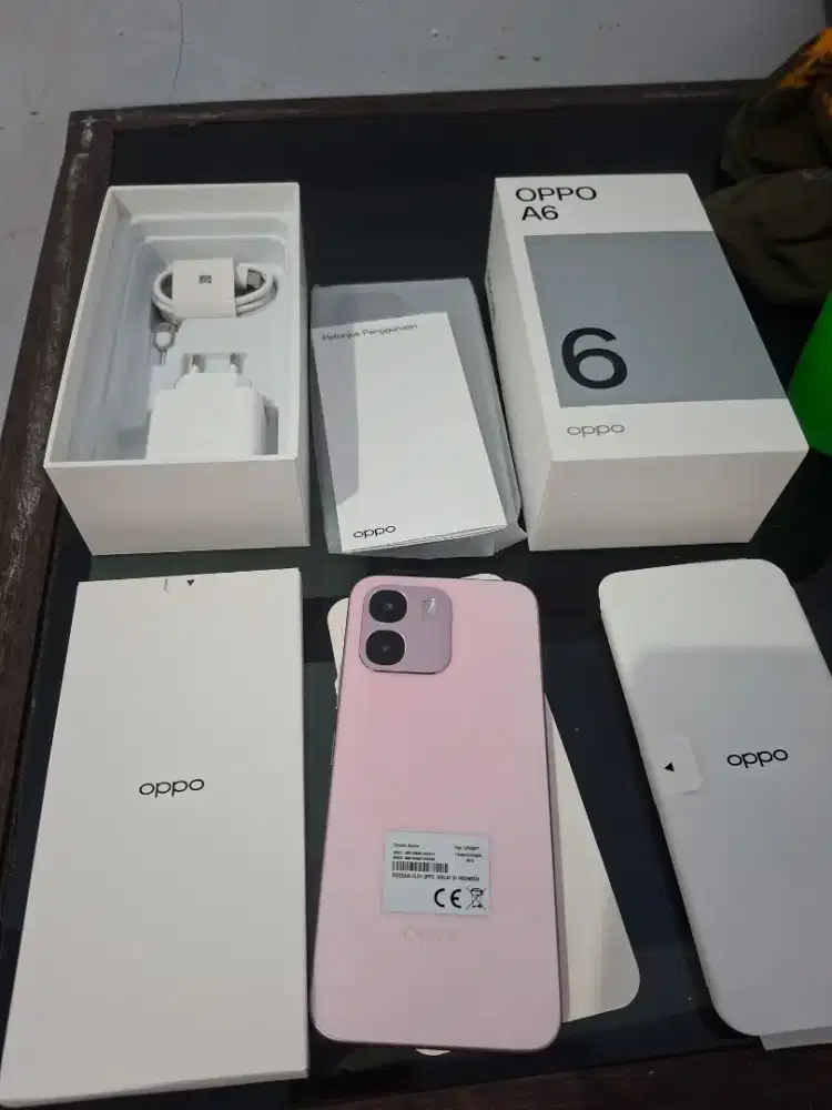 Oppo A6 6/256 baru open box aja