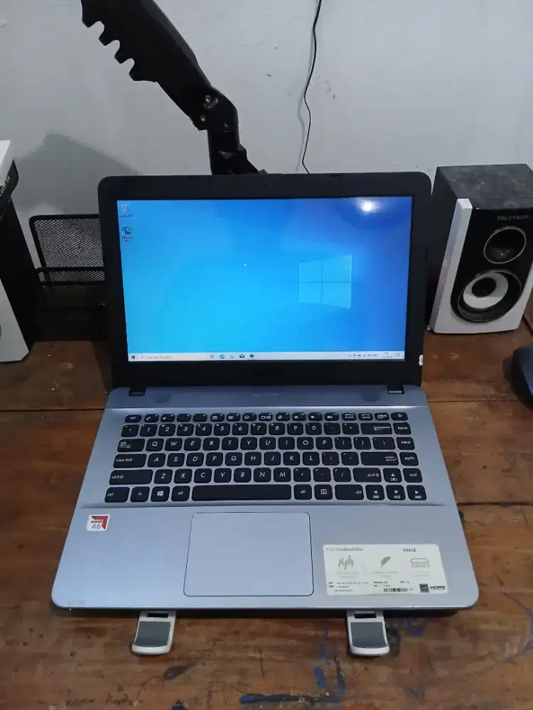 Laptop Asus X441BA ,Amd Radeon A6-9220 ,Double VGA Amd Radeon R4