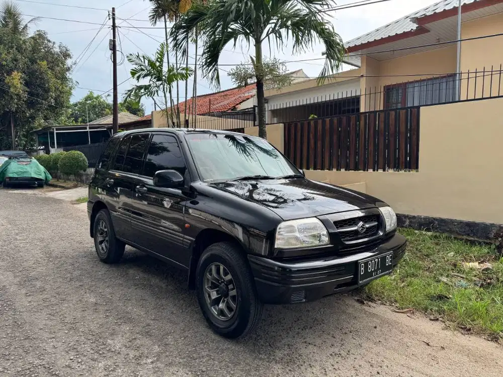 Suzuki Escudo 1.6 M/T 2003