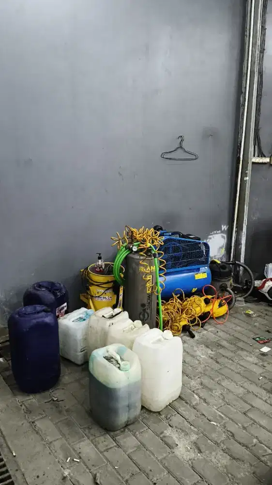 PERALATAN BEKAS STEAM MOBIL