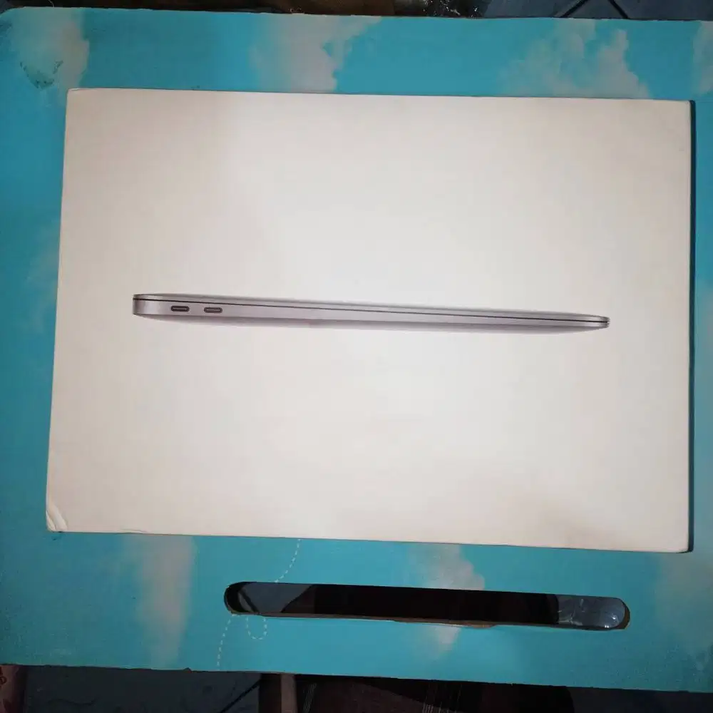 Dus Box Kotak Dusbok Macbook Air M1 8/256 2020 Silver